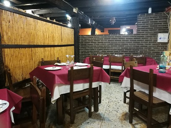 bodega Restaurante Mesón El Cántaro