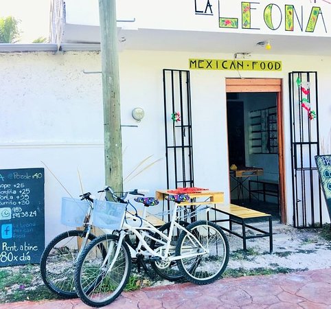 bodega La Leona Mexican Food